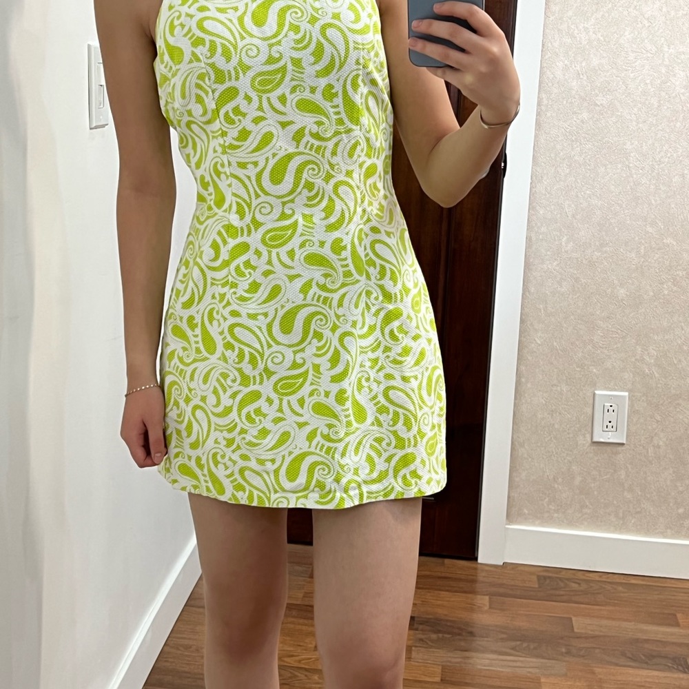 Super cute green dress